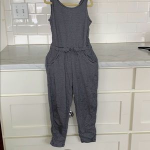 girls romper/jumpsuit.